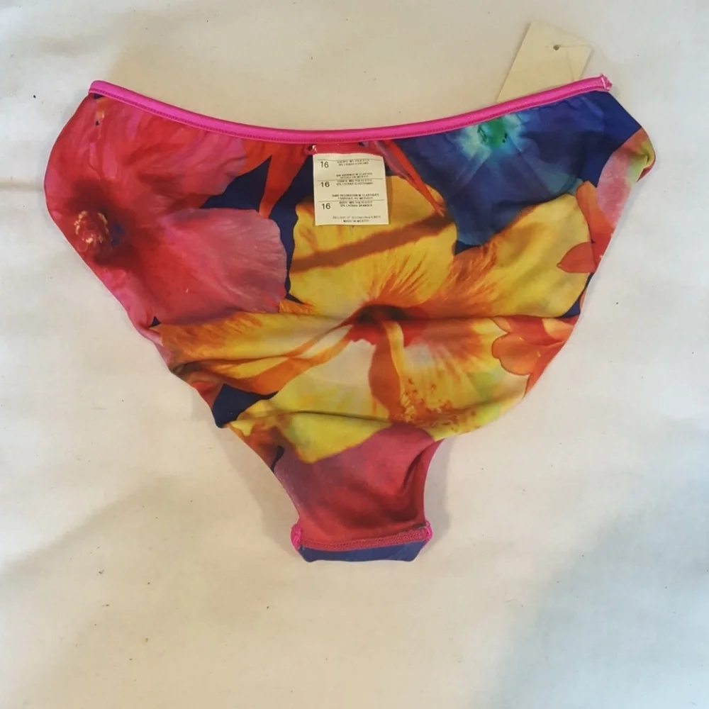 Speedo new tags